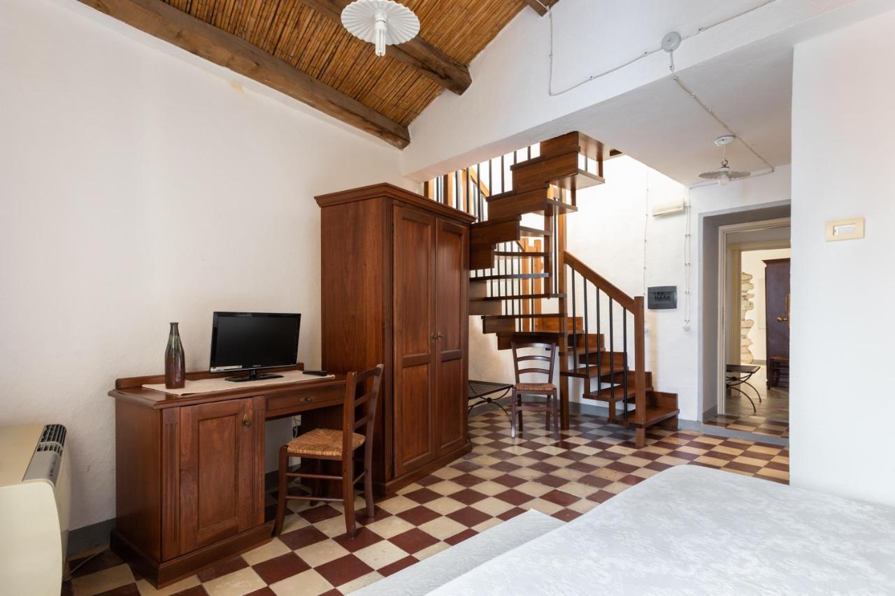 Locanda Di Corte Bosa Buitenkant foto