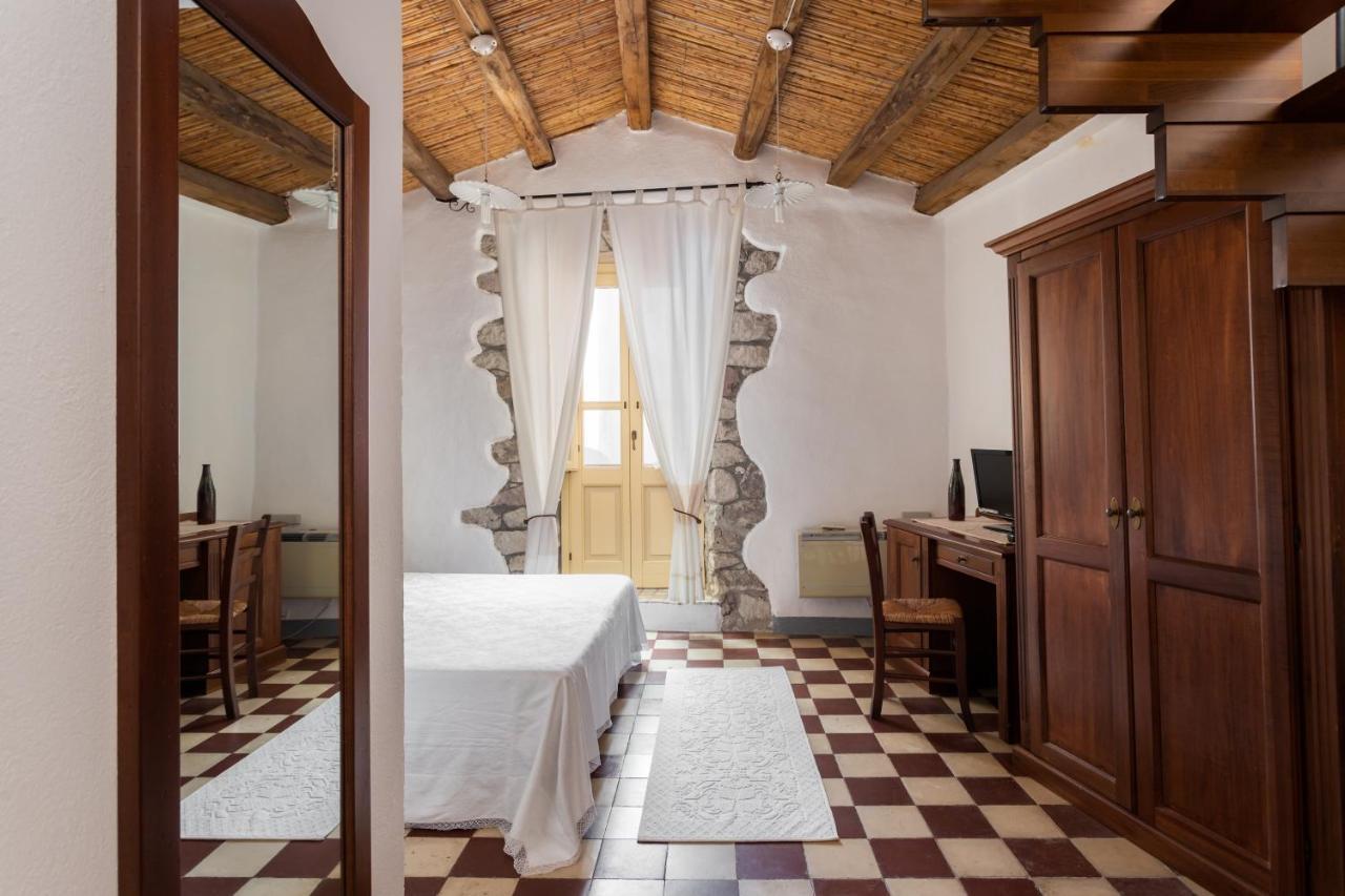 Locanda Di Corte Bosa Buitenkant foto